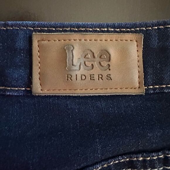 Lee Riders High Rise Skinny Ankle. Button Fly. Women’s size 16M. Like New - Picture 7 of 9